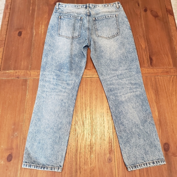 Cabi Malibu Jean Vintage Wash Boyfriend Distress Size 6 - Picture 2 of 11